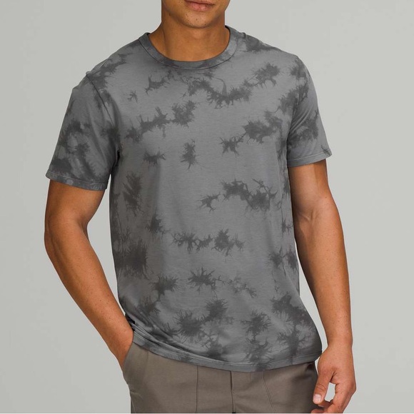 lululemon athletica Other - Lululemon The Fundamental T Shirt